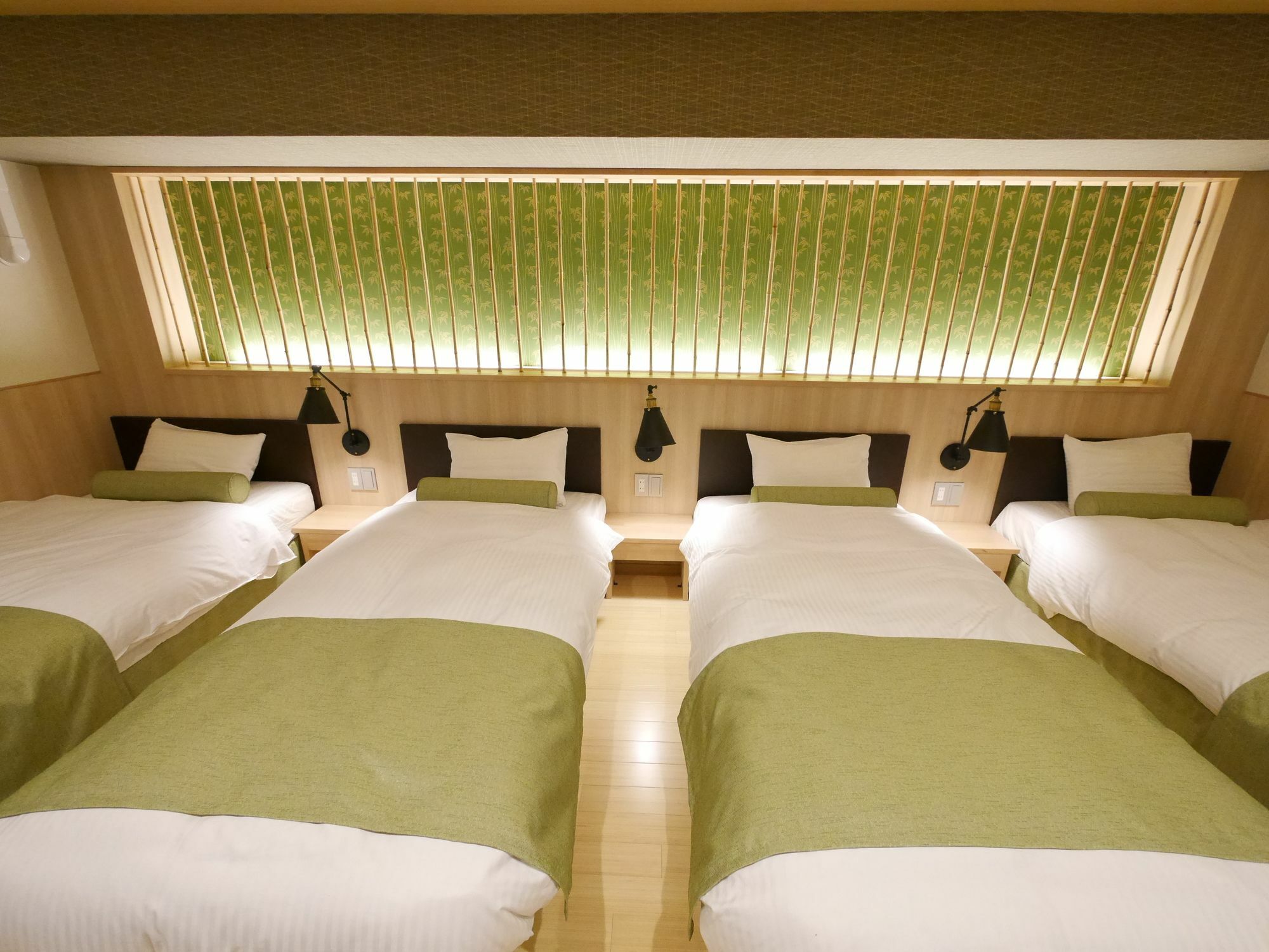 Ookini Hotels Shinsaibashi Sennencho Apartment Osaka Dış mekan fotoğraf