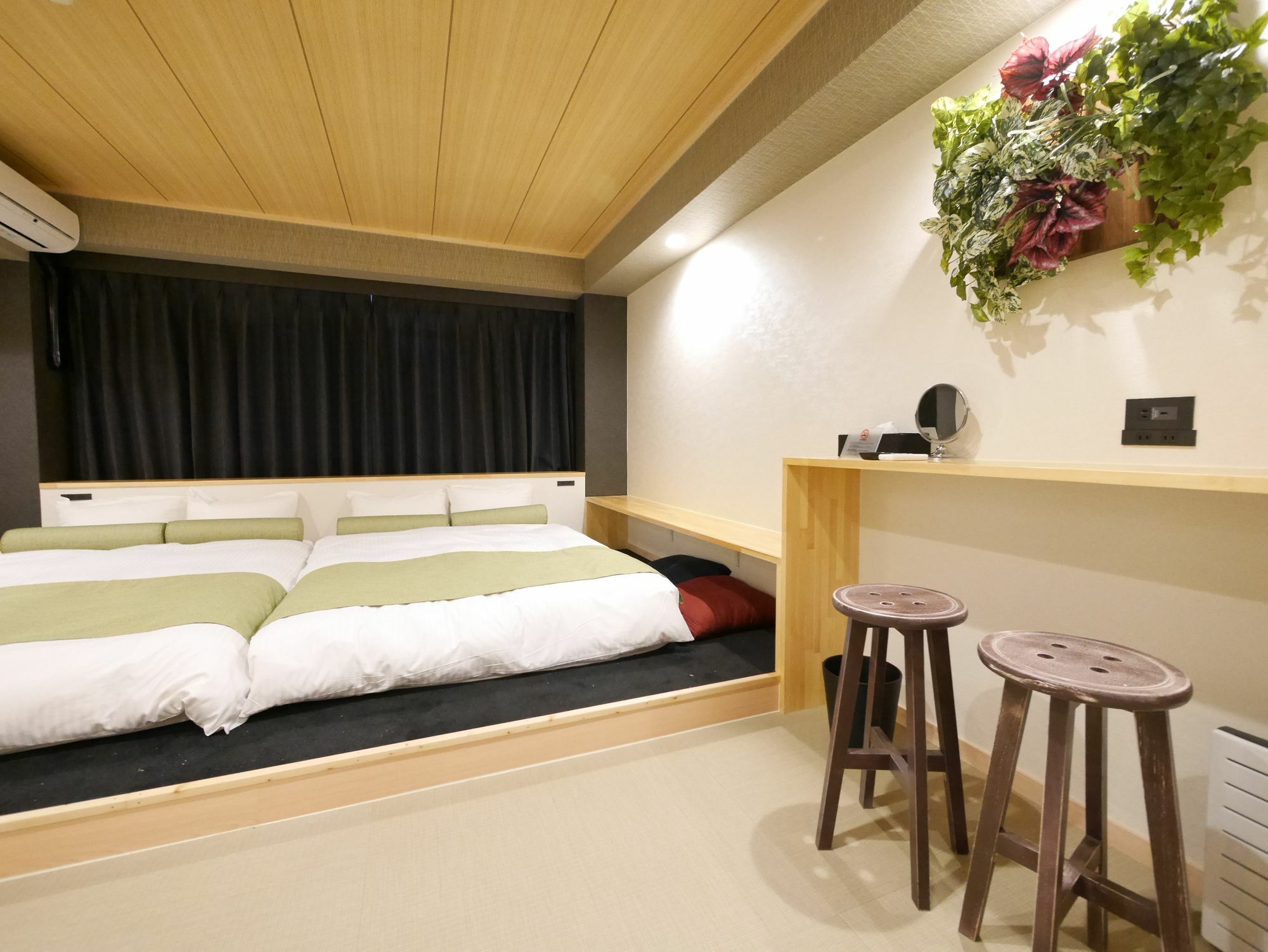 Ookini Hotels Shinsaibashi Sennencho Apartment Osaka Dış mekan fotoğraf
